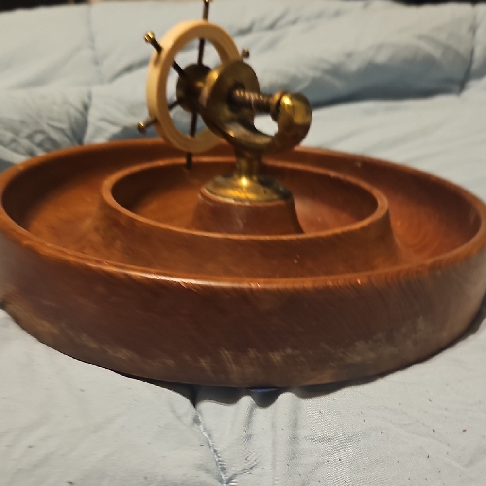 MID CENTURY MODERN 50s Wooden Nautical Steering Wheel Nut Cracker Home Decor - Picture 12 of 12